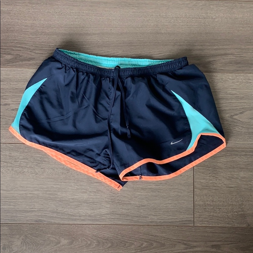 Nike running short